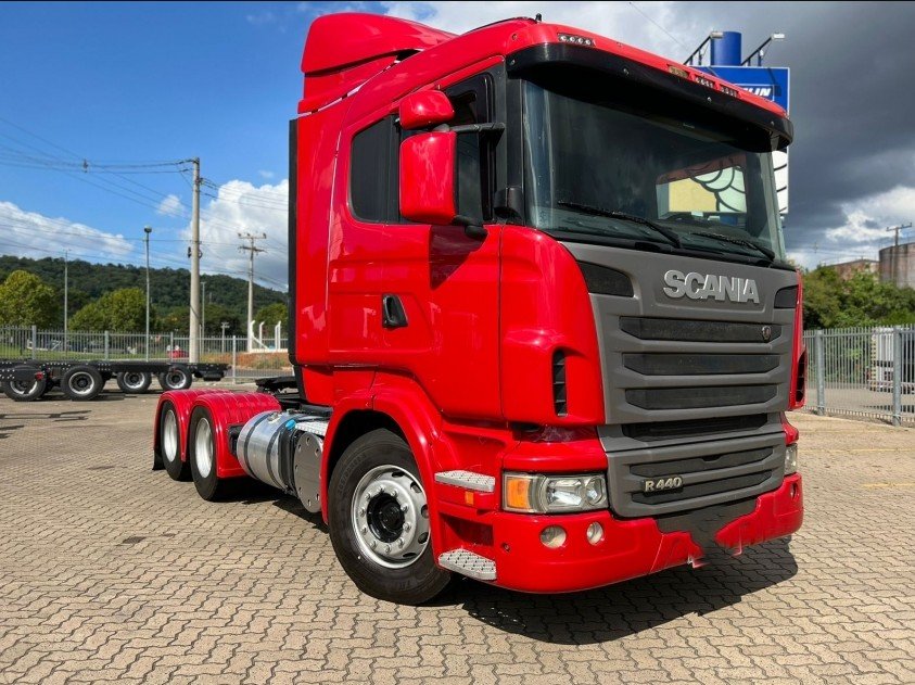 SCANIA R440 R 440 6X4 4400 DIESEL AUTOMATICO 2013 SCANIA R440 R 440 6X4 4400 DIESEL AUTOMATICO 2013